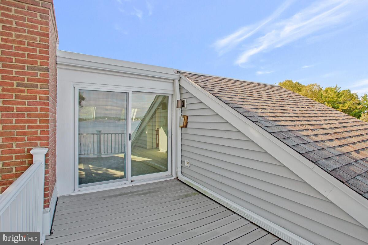 MOORINGS ON THE MAGOTHY - Residential