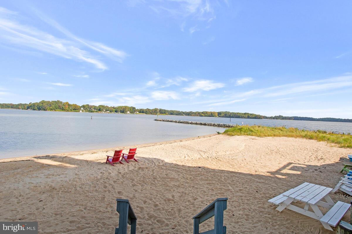 MOORINGS ON THE MAGOTHY - Residential