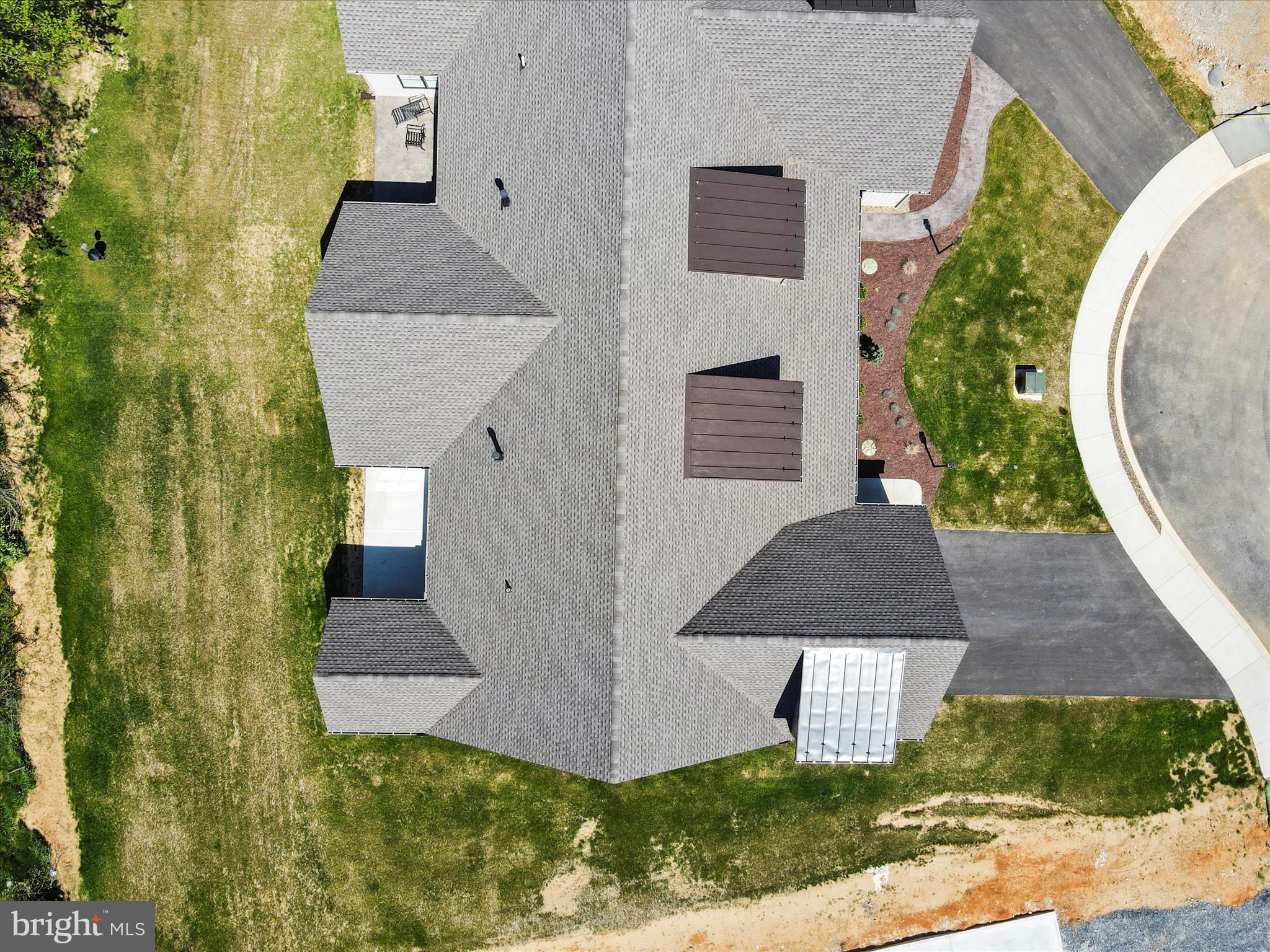 MEADOWBROOK - Residential