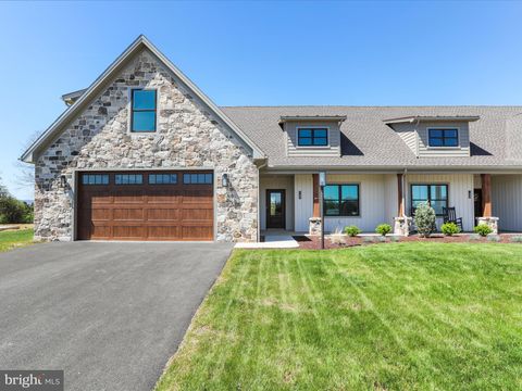 149 MATTHEW DRIVE CHAMBERSBURG PA 17201