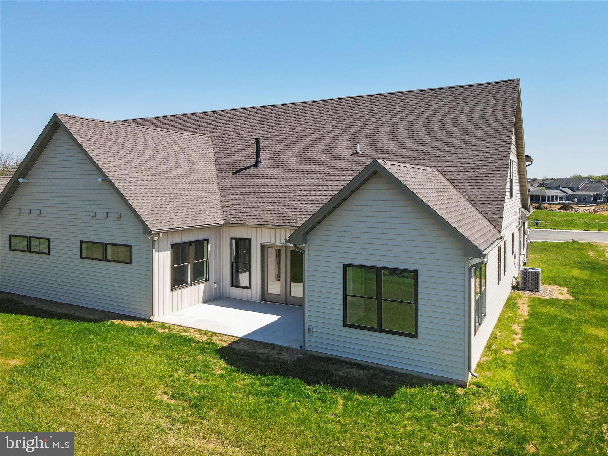 MEADOWBROOK - Residential