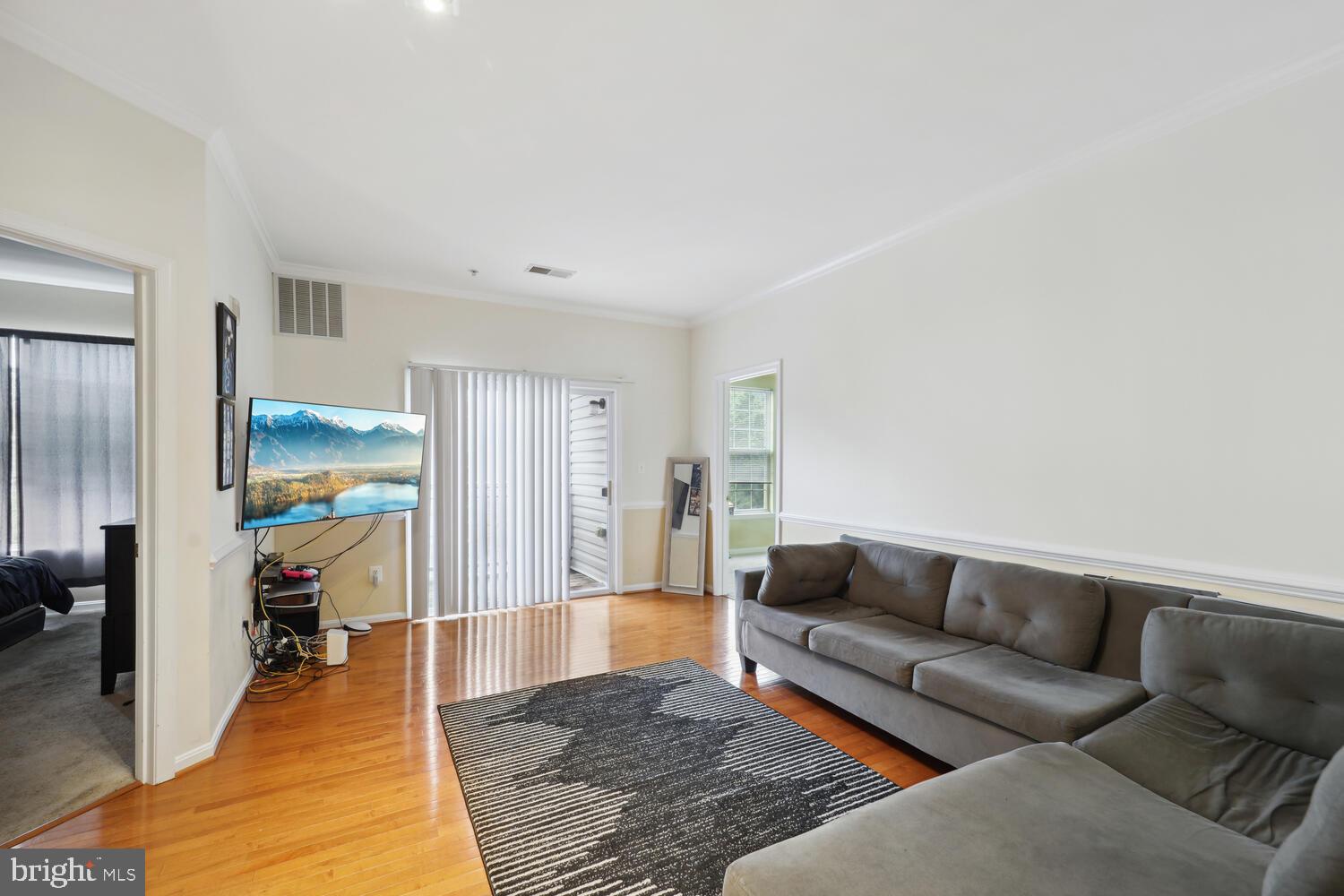 THE AVENUE AT FOREST RUN - Residential