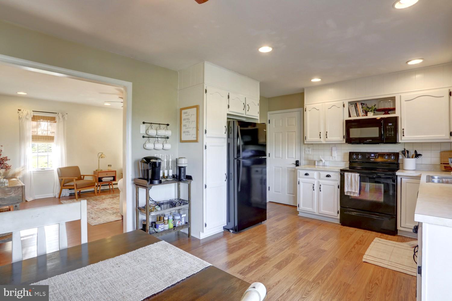 CLAY TOWNSHIP - Residential