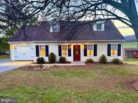 Photo of 1050 Sun Valley Road, STEVENS, PA 17578 (MLS # PALA2066700)