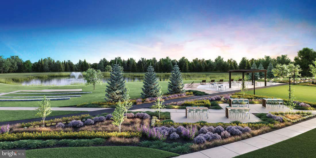 PARKSIDE VILLAGE - Residential