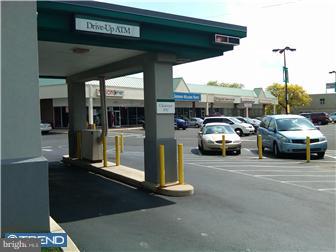 SOMERTON - Commercial Lease