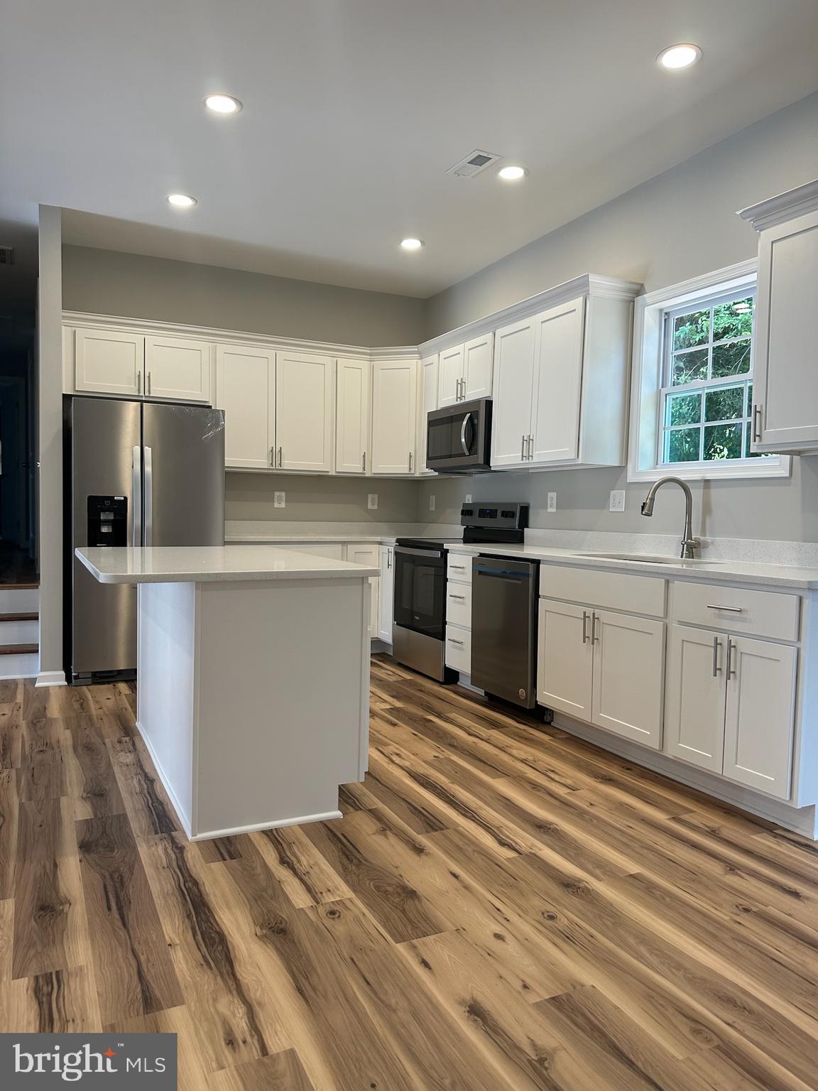 YORKSHIRE ACRES - Residential