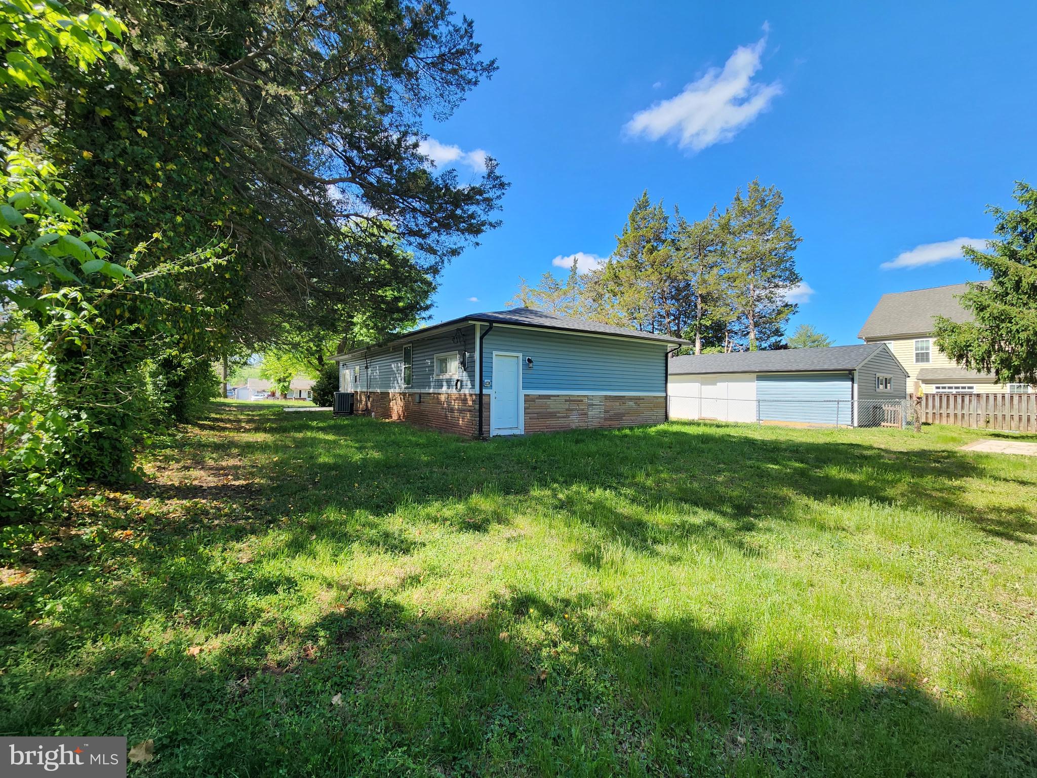 YORKSHIRE ACRES - Residential