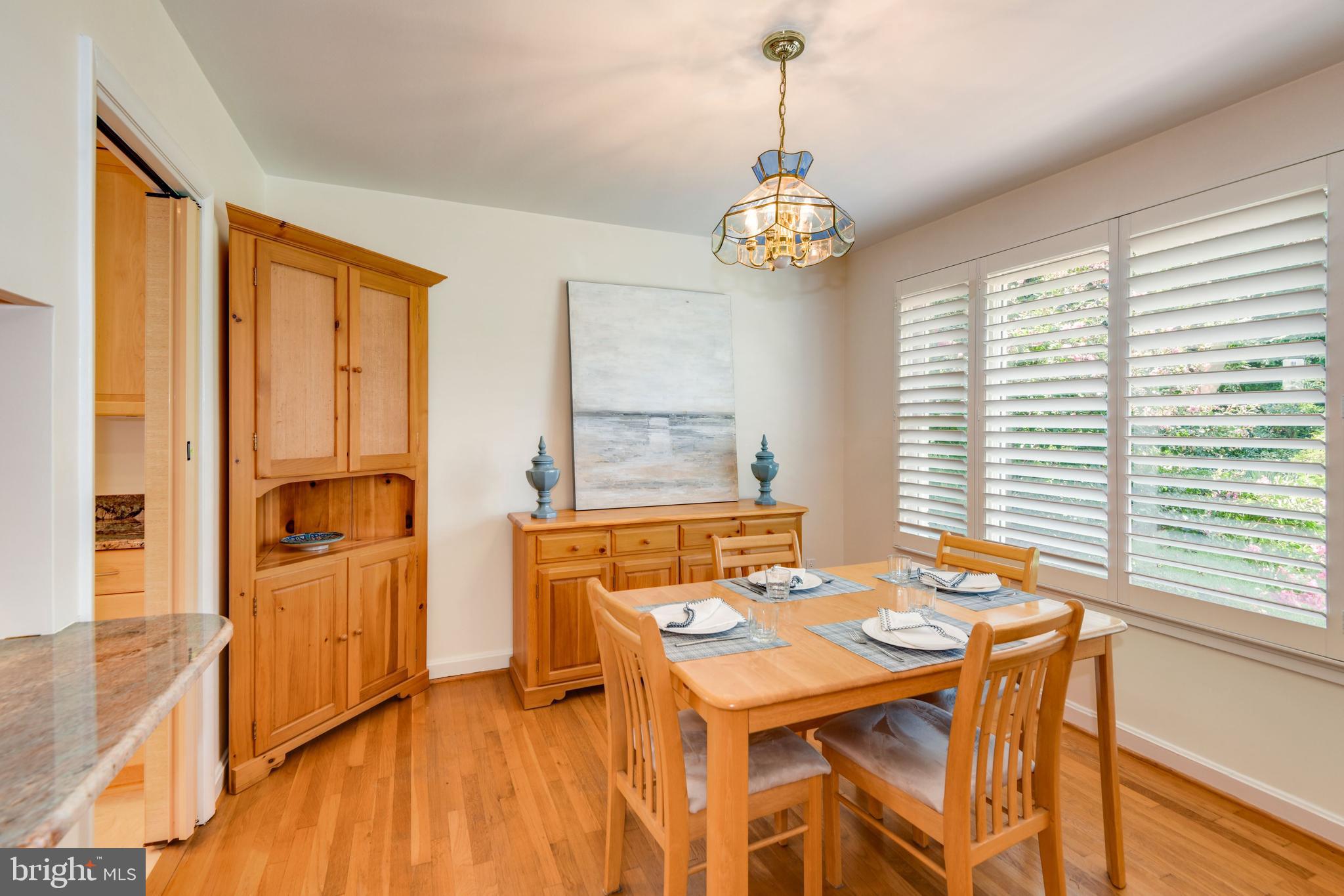 MAPLEWOOD MANOR - Residential