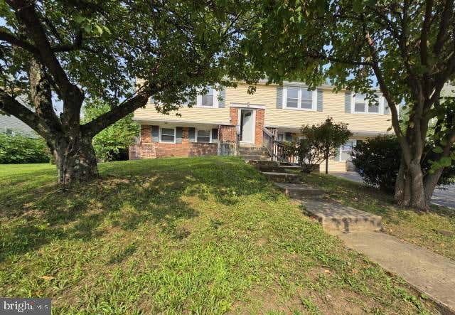 Photo of 1946 Birchwood Park Dr N, CHERRY HILL, NJ 08003 (MLS # NJCD2124742)