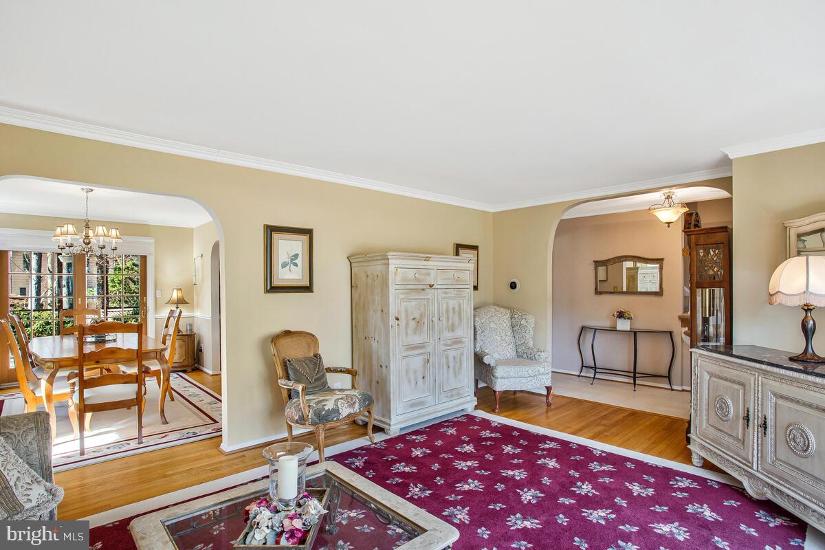 TWIN HARBORS - Residential