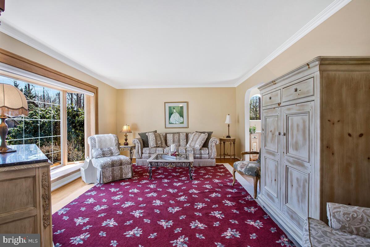 TWIN HARBORS - Residential