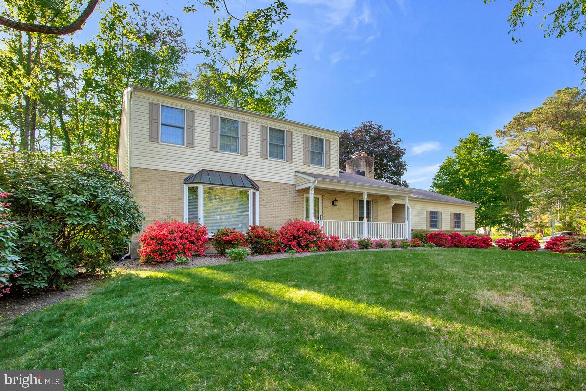 TWIN HARBORS - Residential