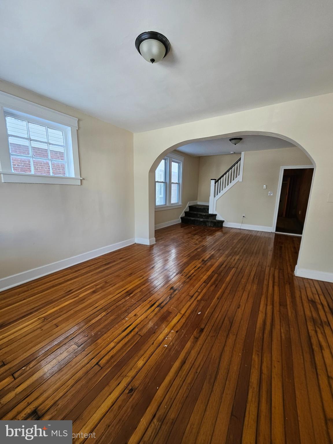 219 WOODLAWN AVENUE