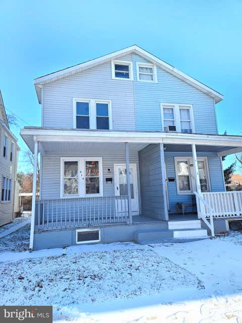 Townhouse For Rent - 219 Woodlawn Avenue<br/> TRENTON, NJ 08609