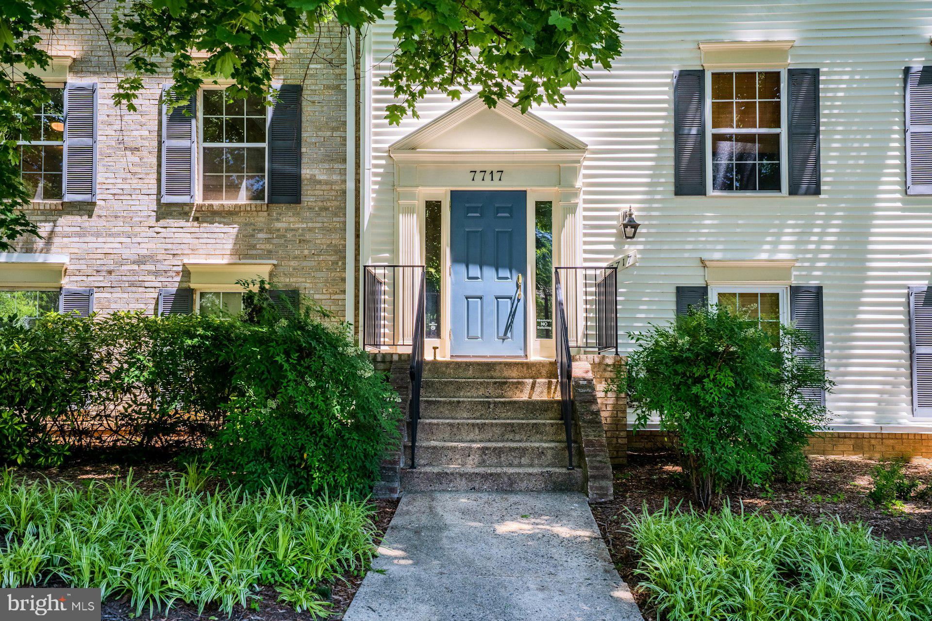 7717 INVERSHAM DRIVE 116