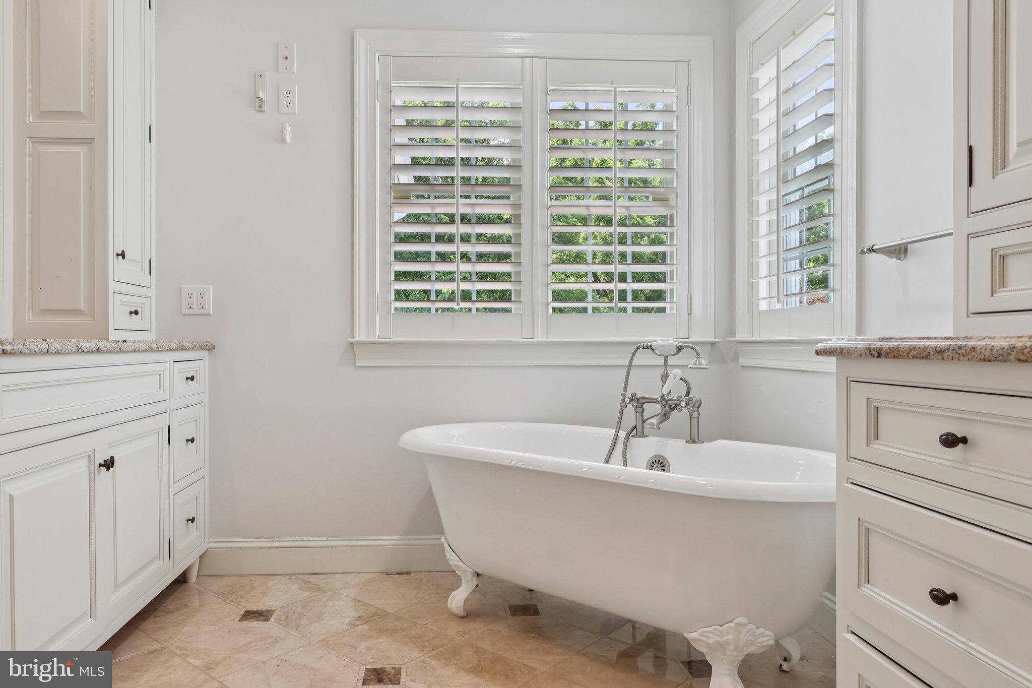 CLOCKTOWER WOODS - Residential