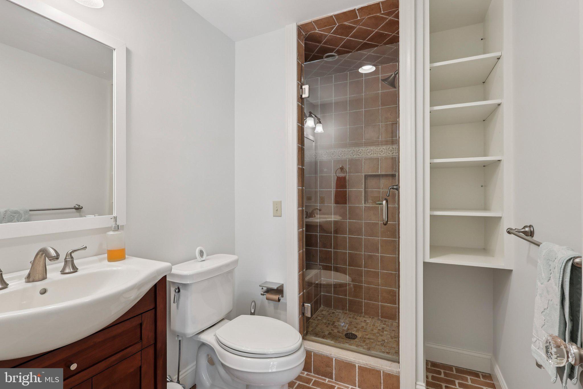 CLOCKTOWER WOODS - Residential