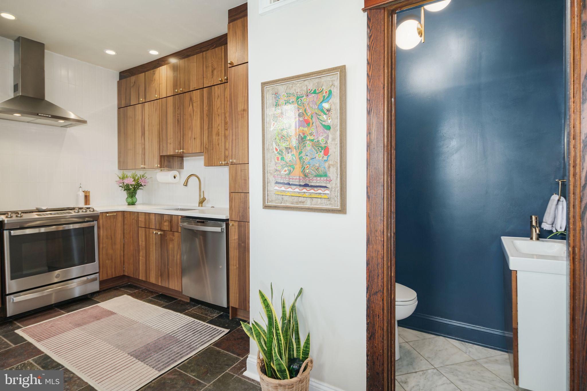 FISHTOWN - Residential Lease