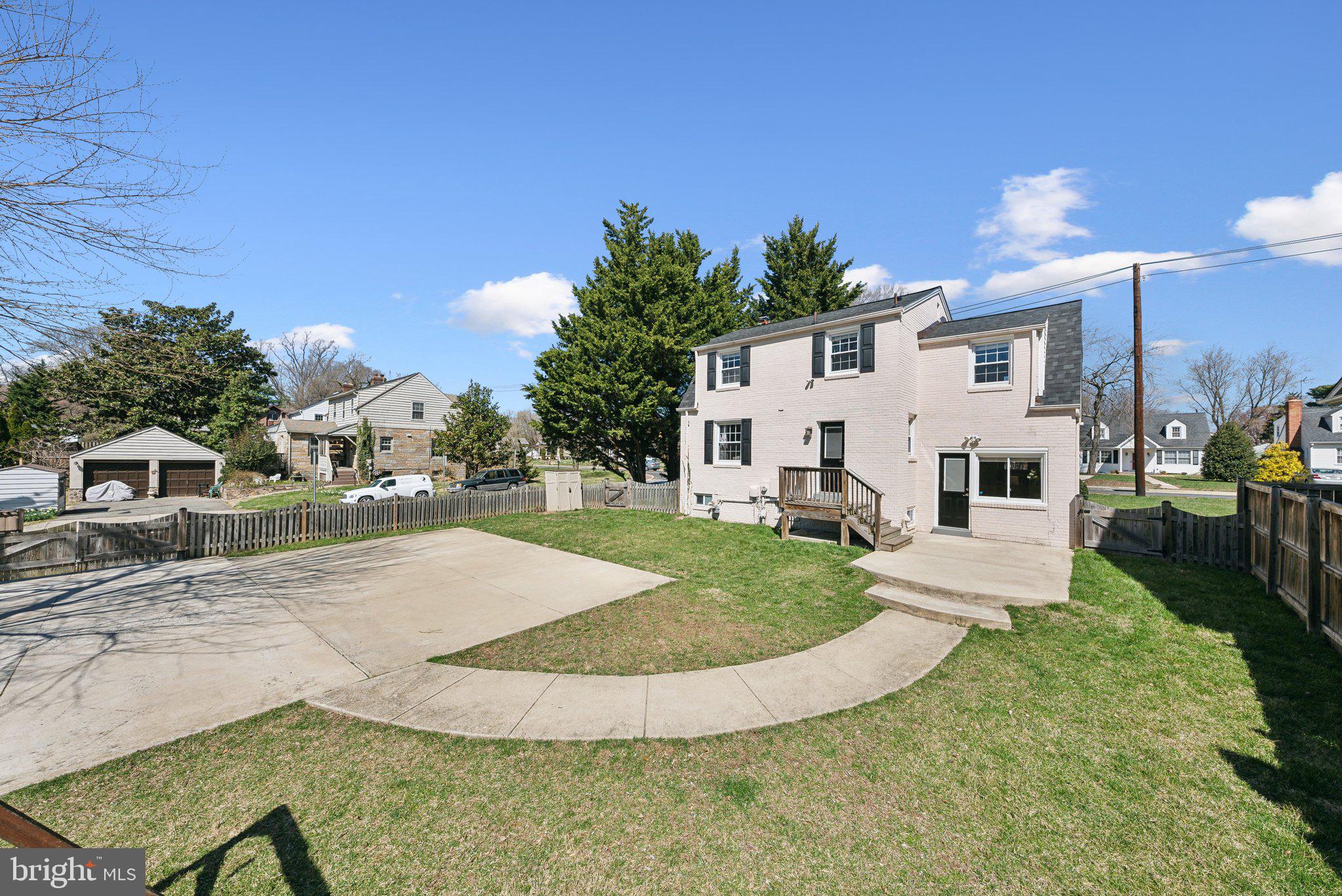 ROXBORO - Residential