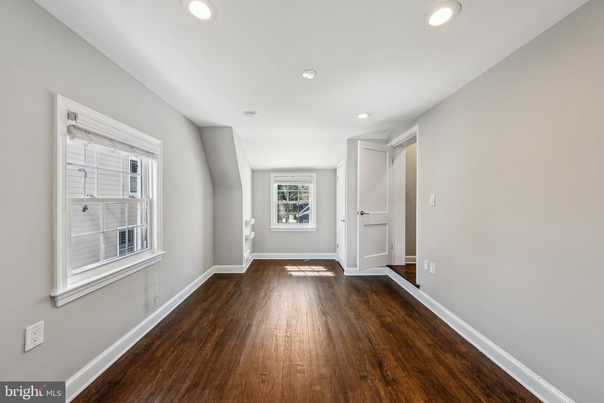 ROXBORO - Residential