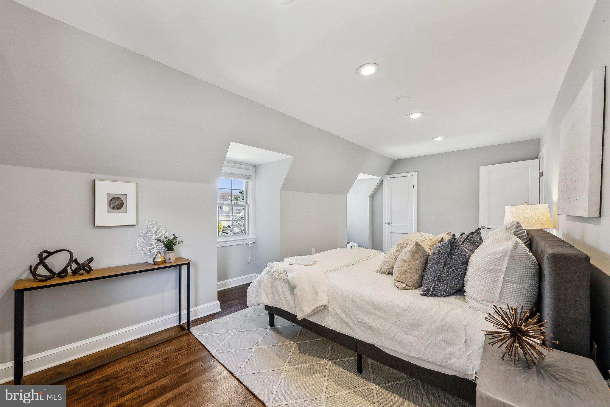 ROXBORO - Residential