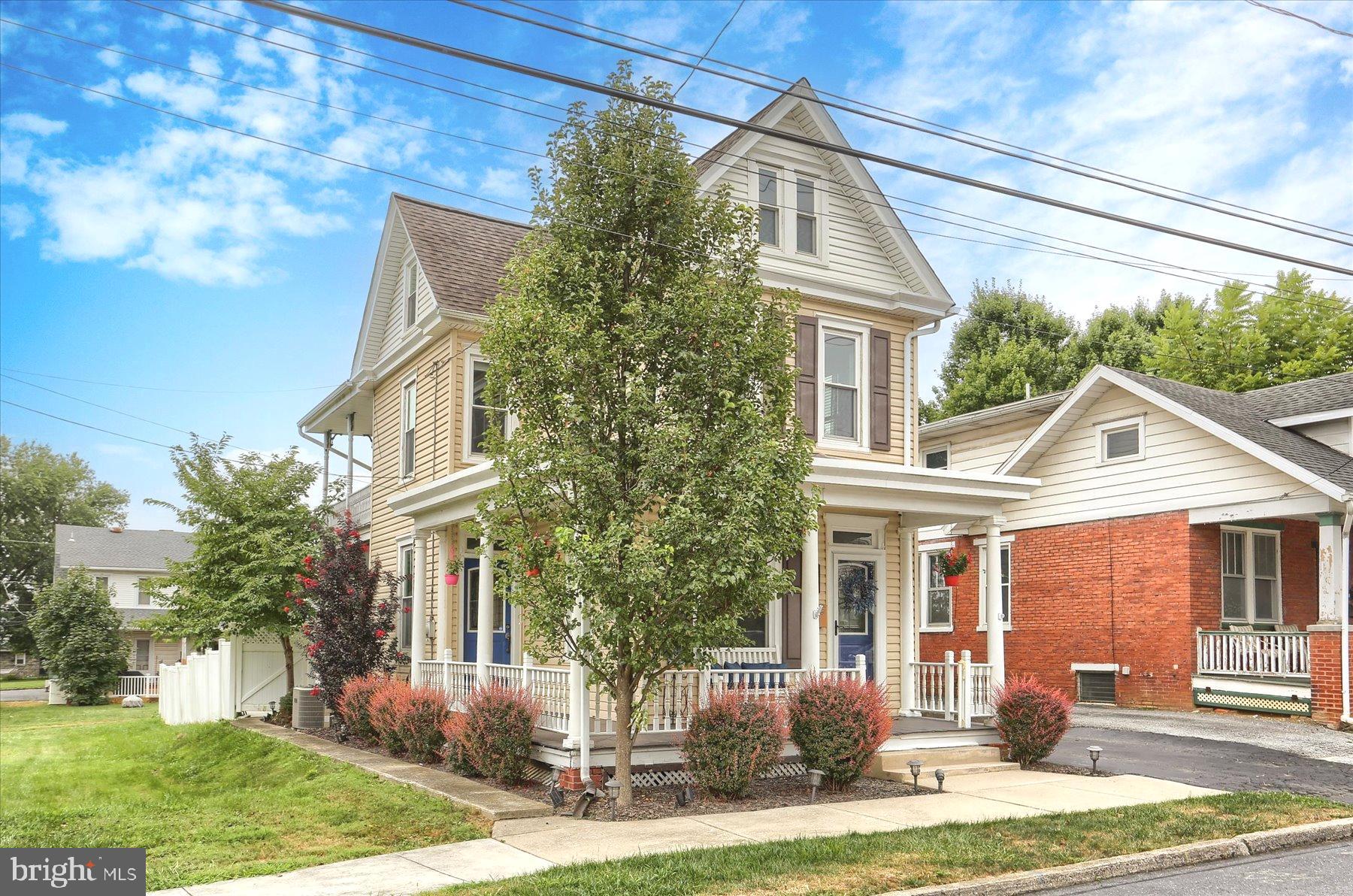 304 11TH STREET