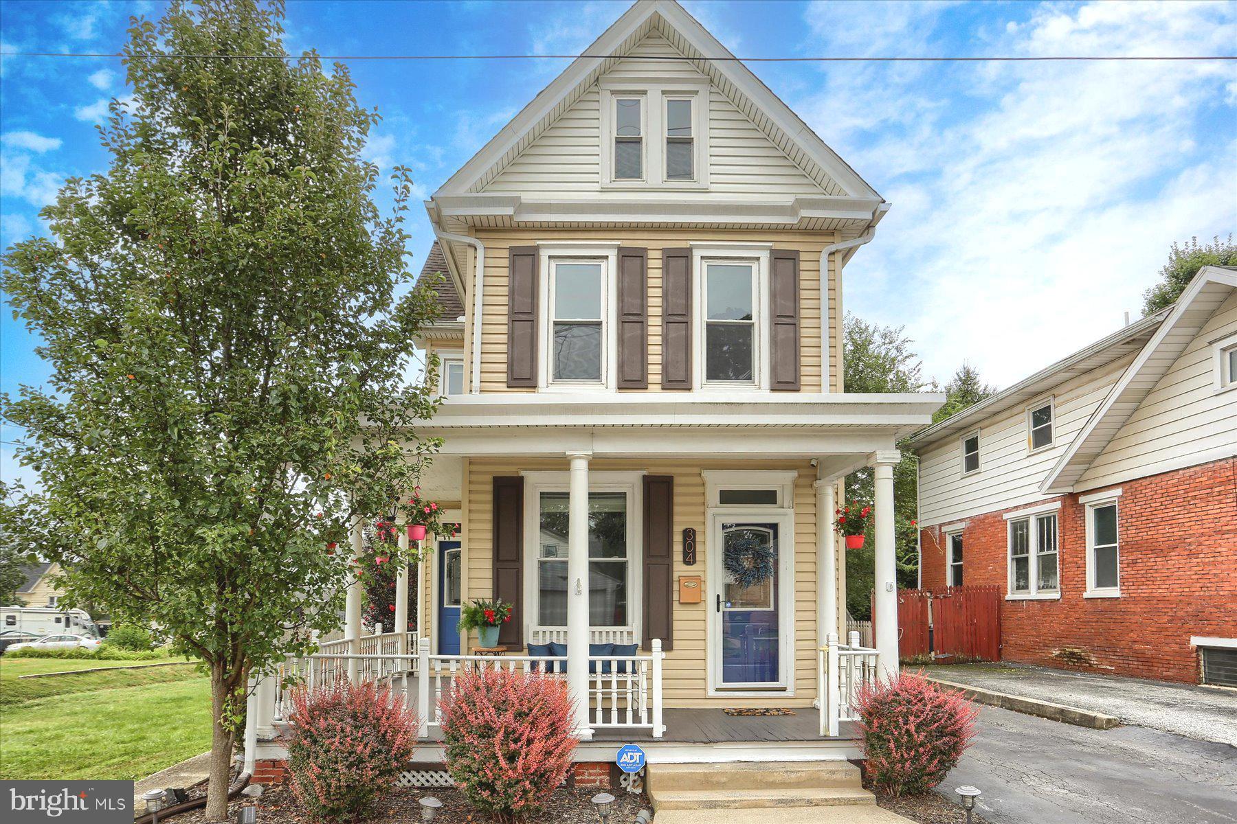 304 11TH STREET