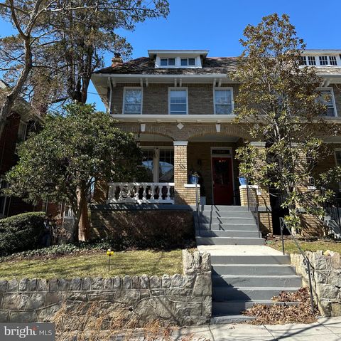 2942 BELLEVUE TERRACE NW WASHINGTON DC 20016