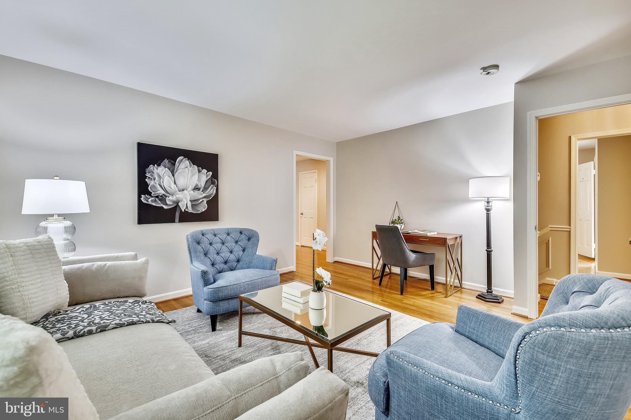 RIVER FALLS - Residential