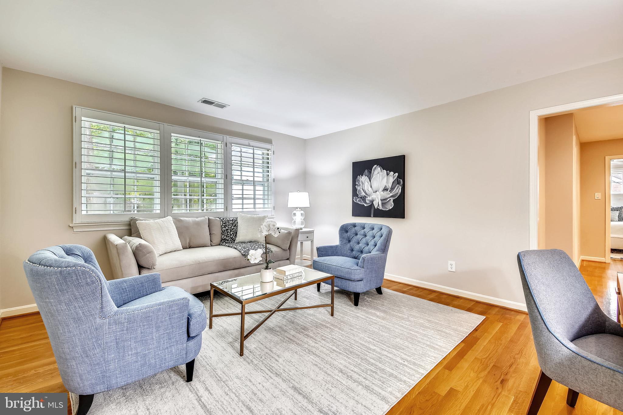 RIVER FALLS - Residential