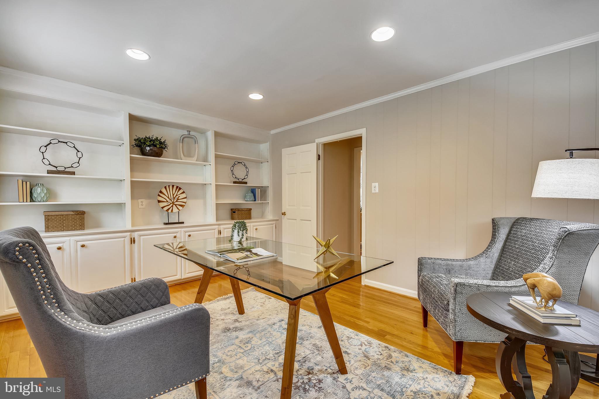 RIVER FALLS - Residential