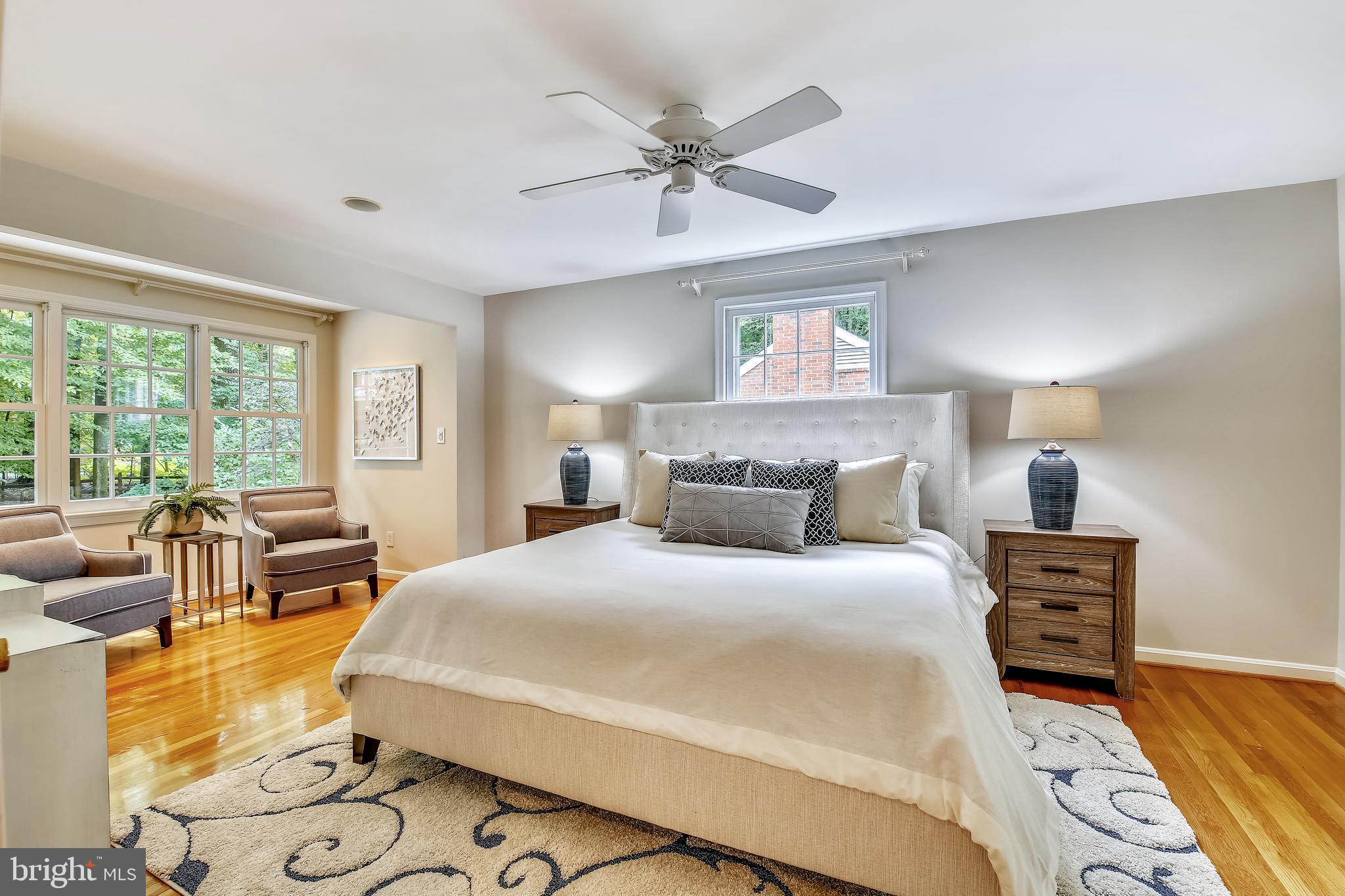 RIVER FALLS - Residential