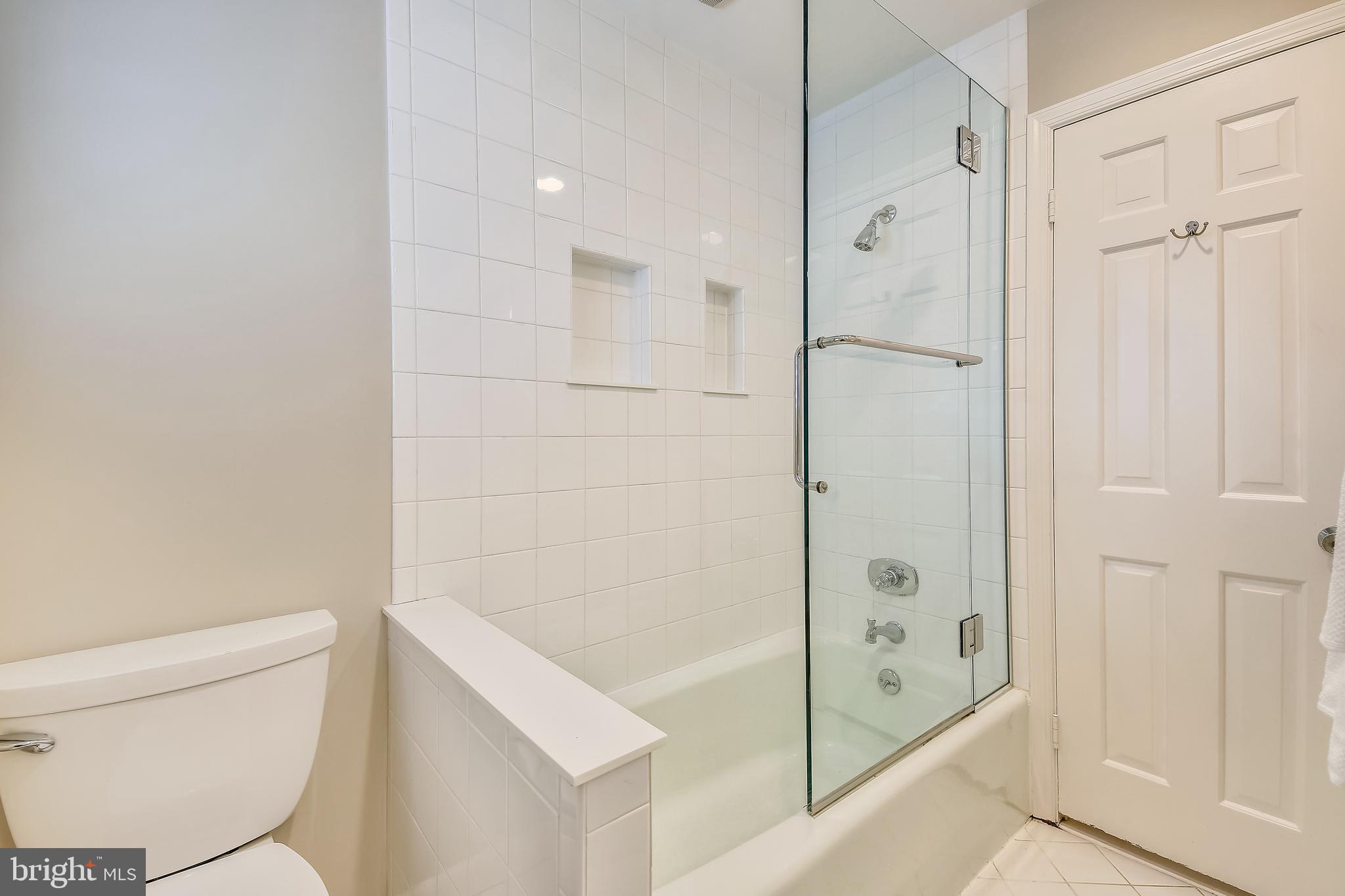 RIVER FALLS - Residential