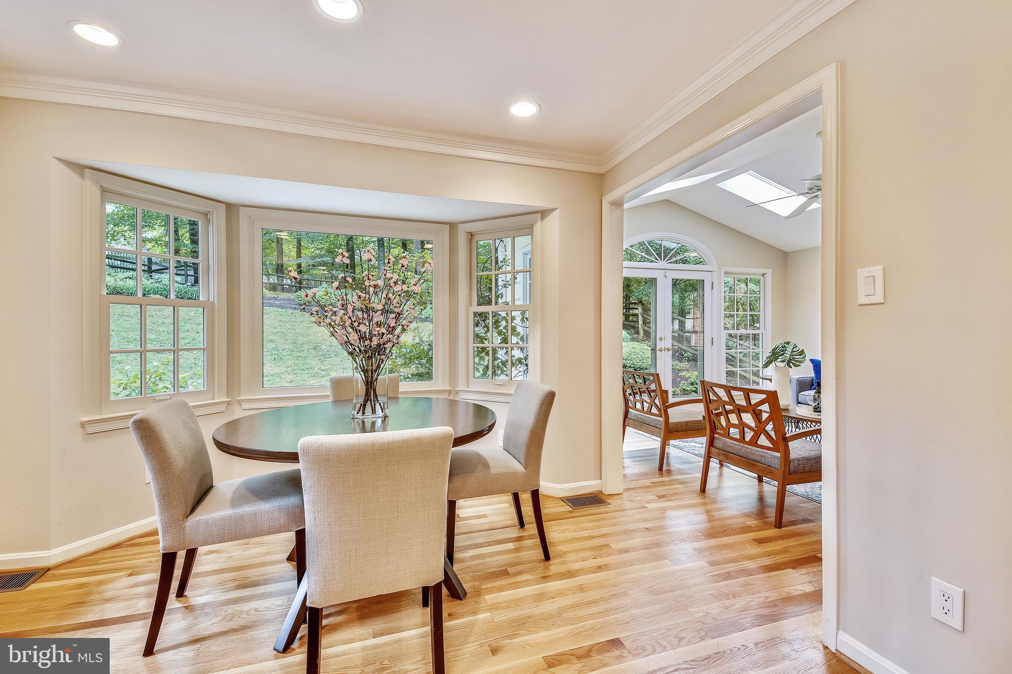 RIVER FALLS - Residential