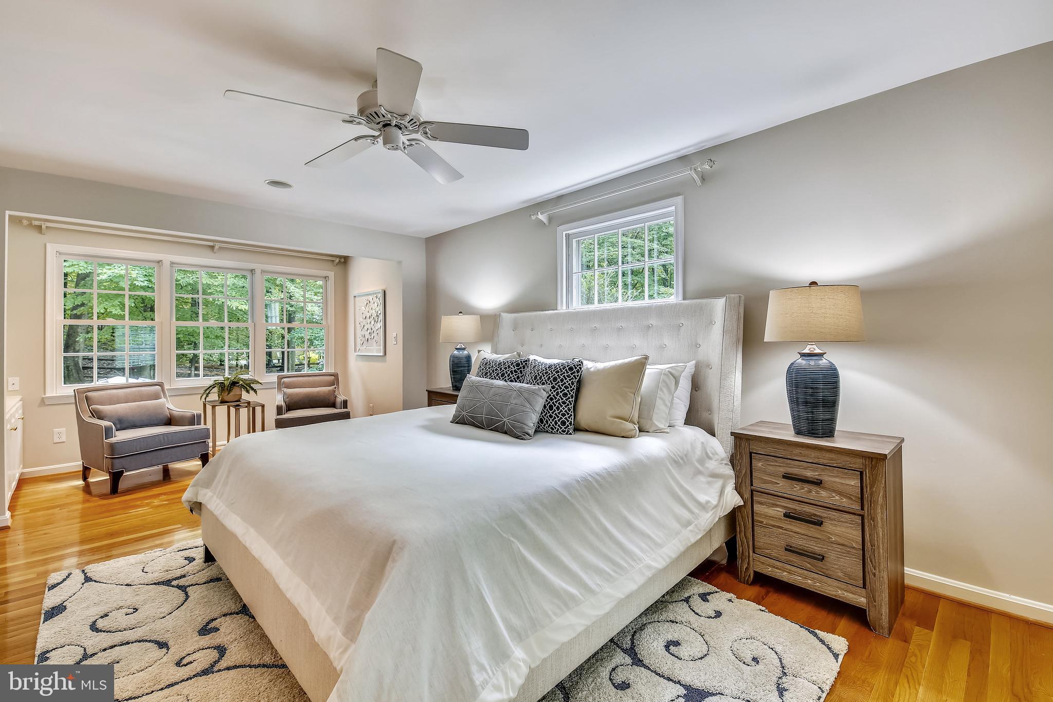 RIVER FALLS - Residential