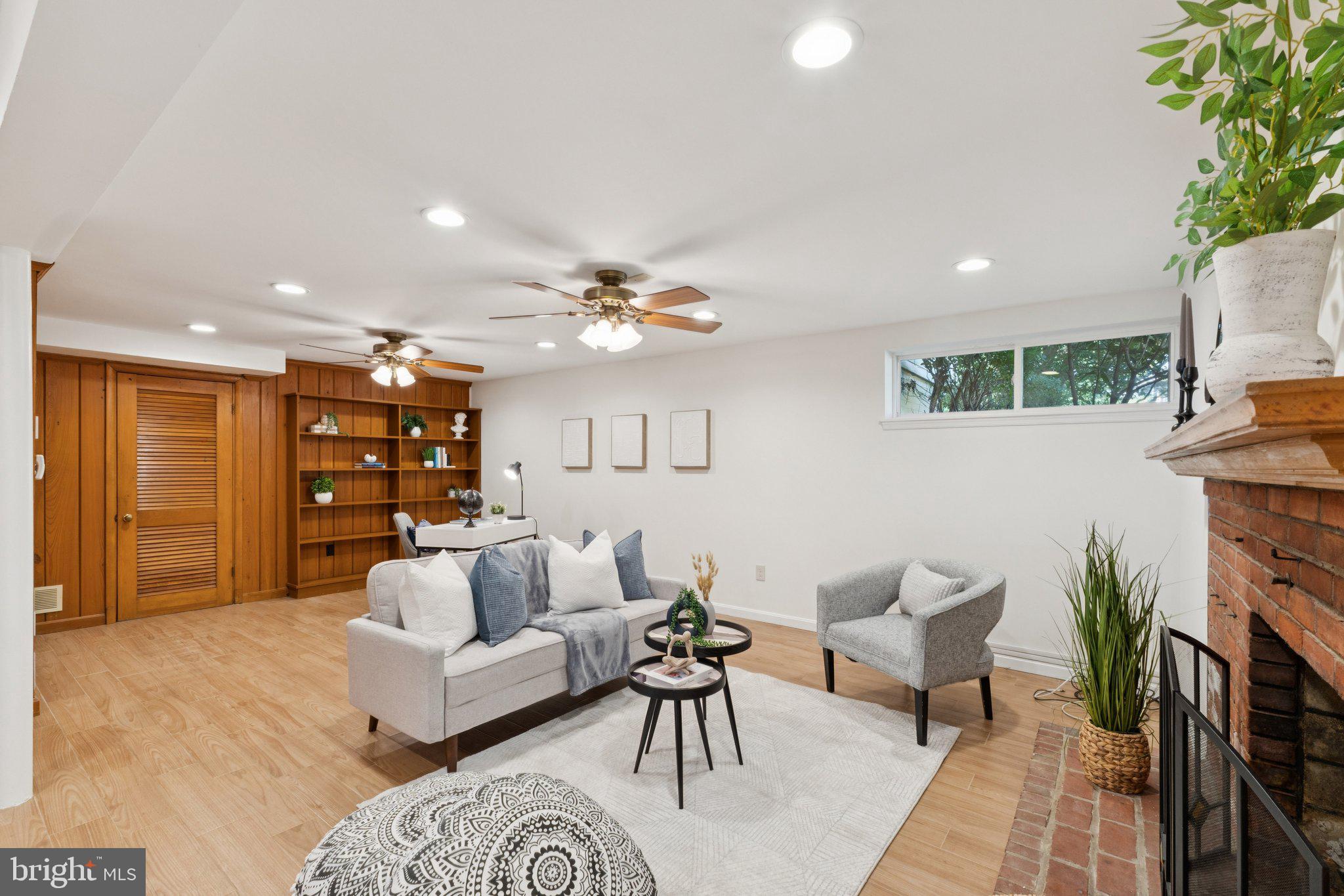 SPRINGHILL - Residential