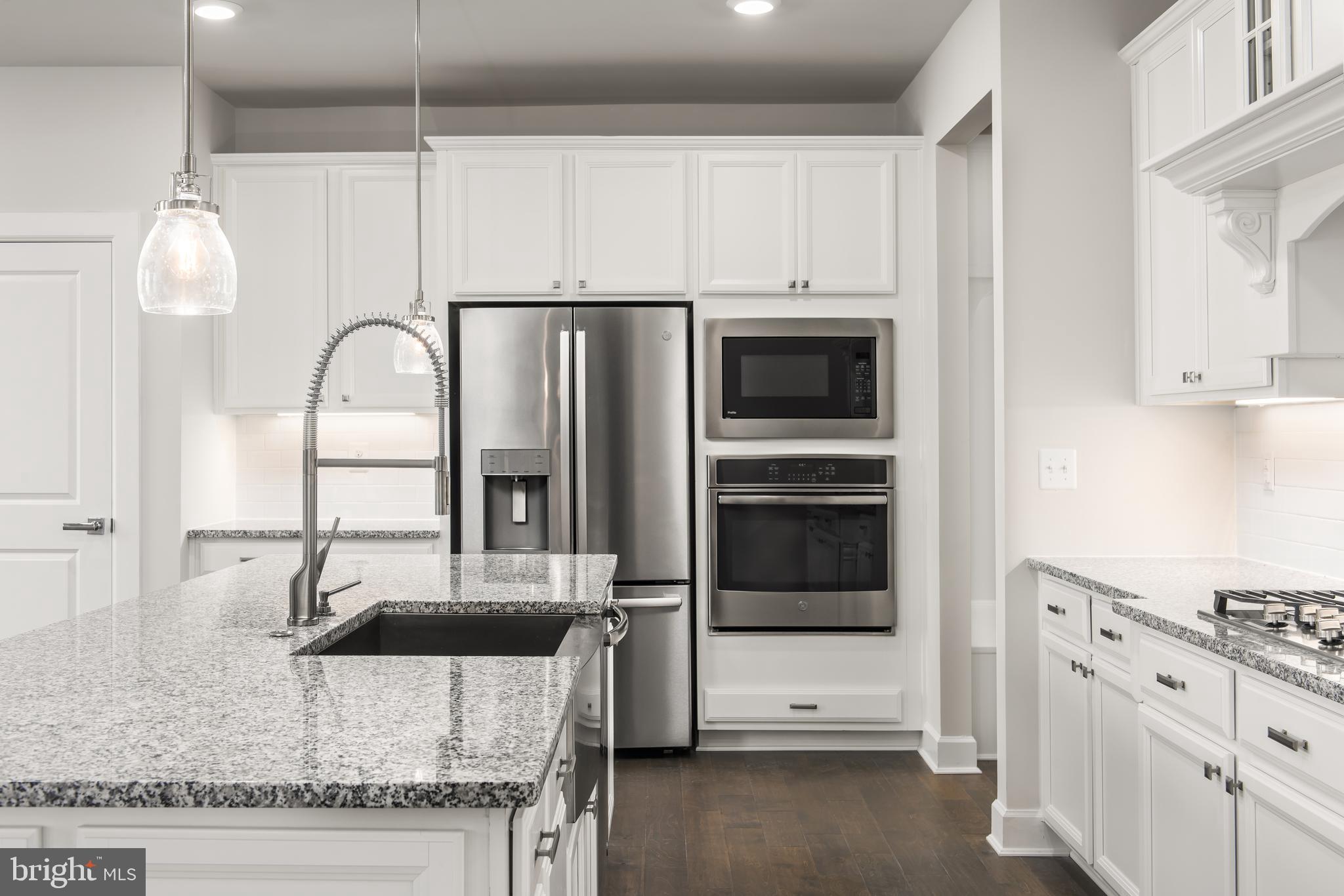 TWO RIVERS - Residential