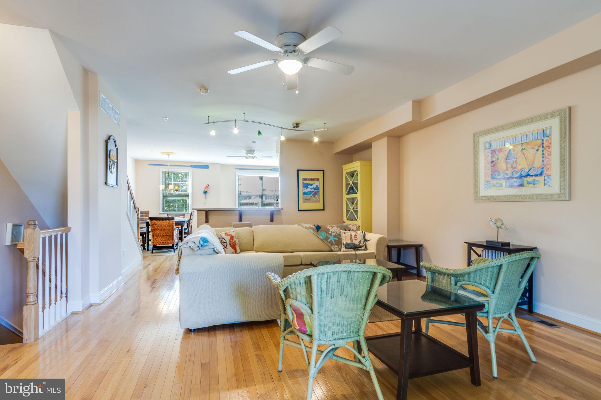 EDGEWATER PARK - Residential