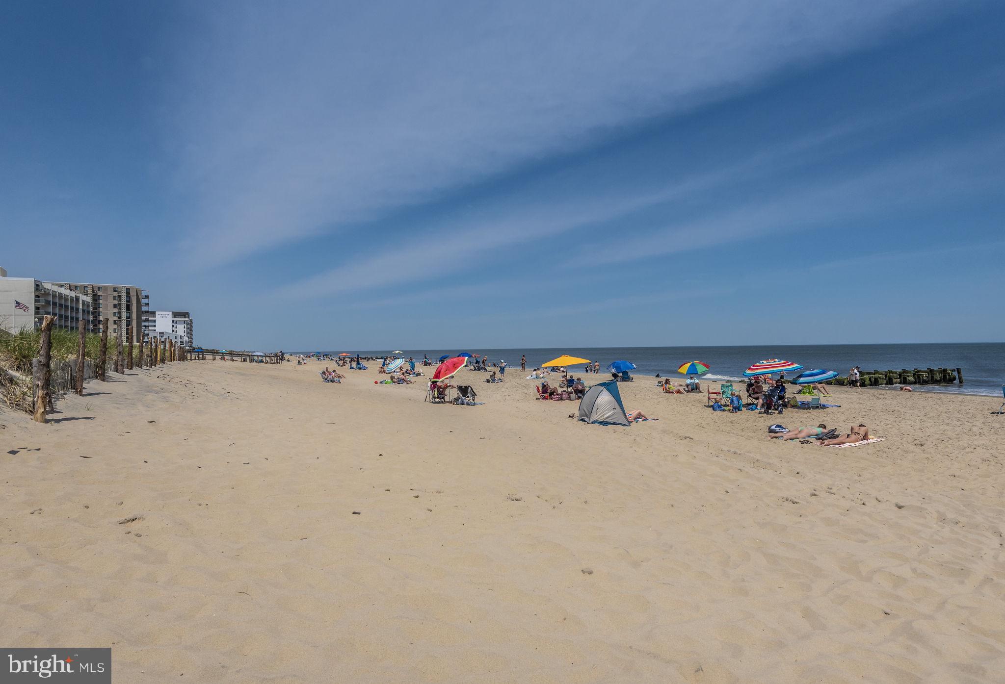 EDGEWATER PARK - Residential