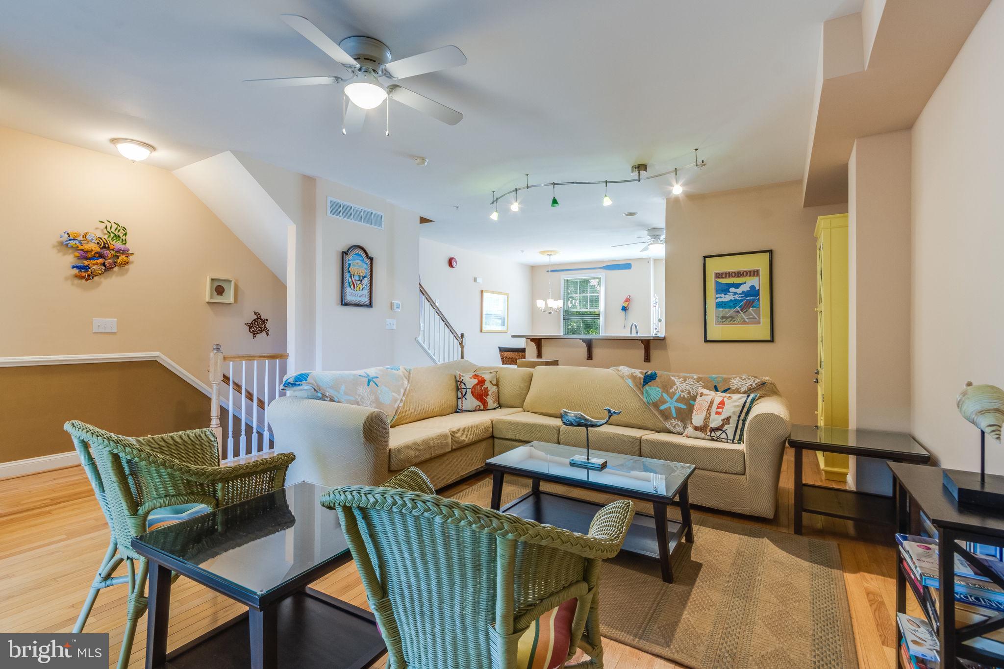 EDGEWATER PARK - Residential