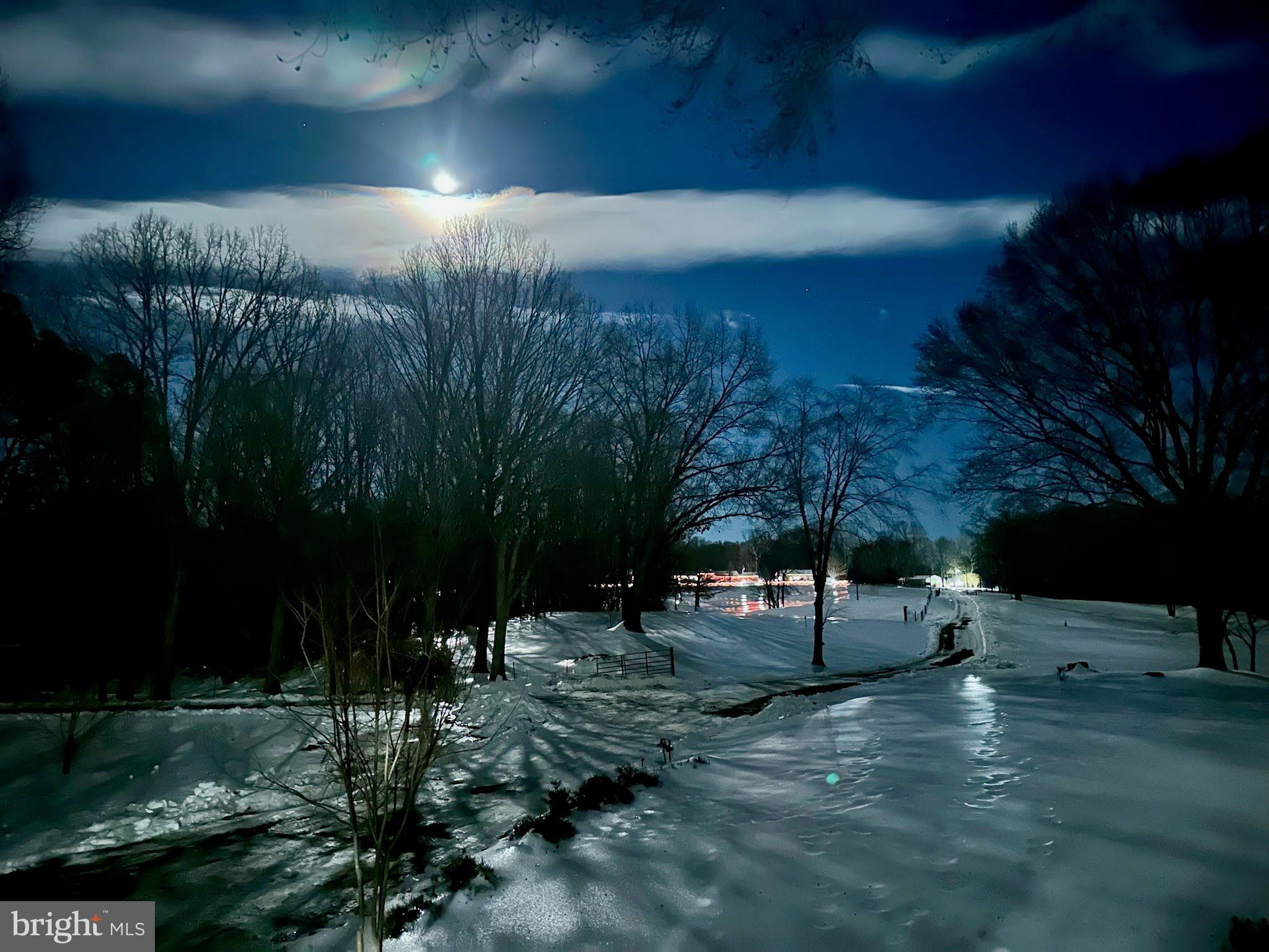 41 WOOD LANDING ROAD