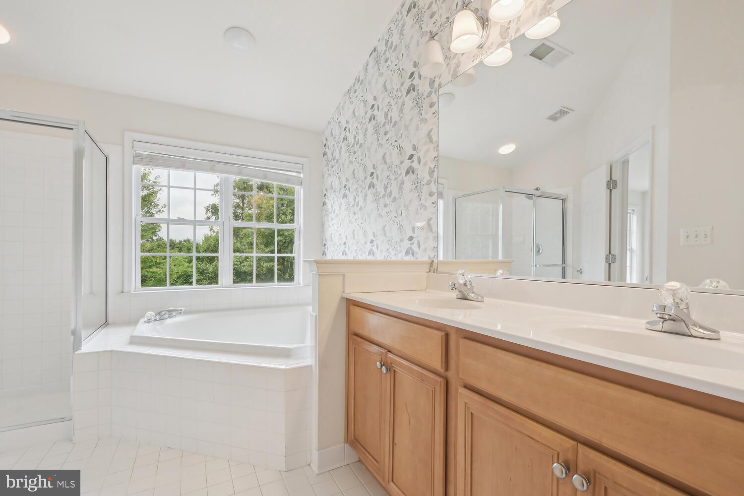 STONE RIDGE SOUTH - Residential Lease