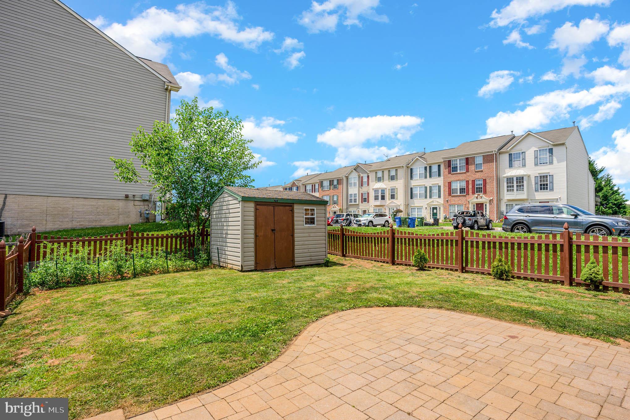 IRWINS CHOICE - Residential