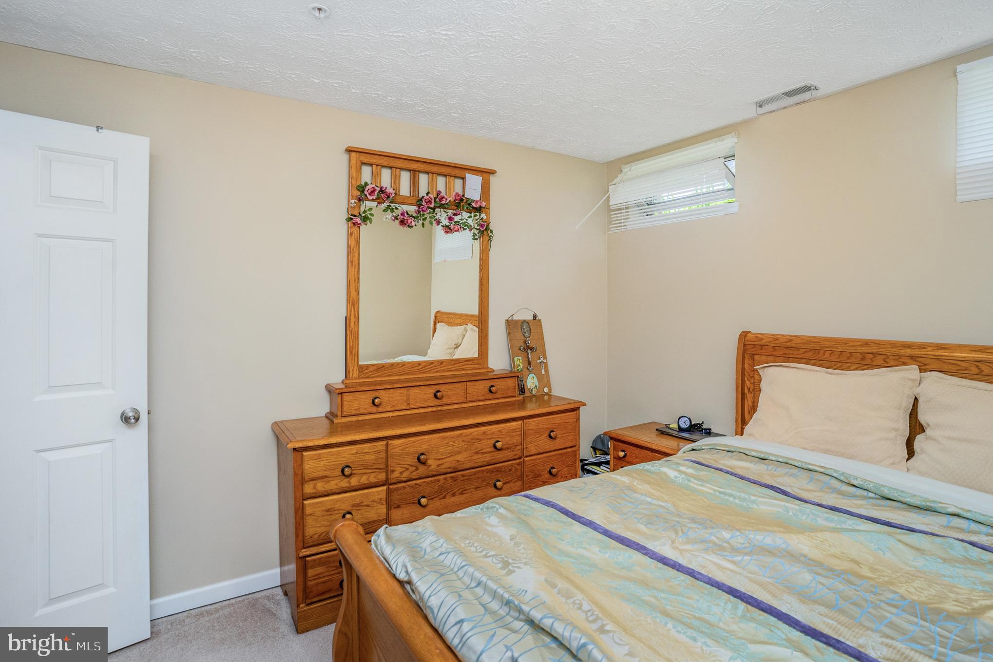 IRWINS CHOICE - Residential