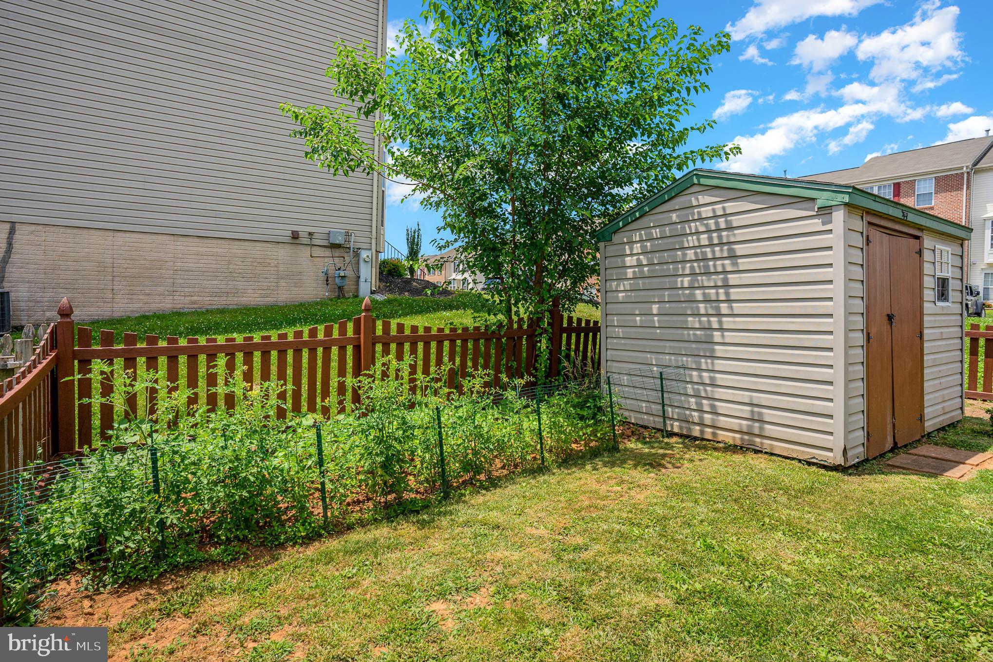 IRWINS CHOICE - Residential