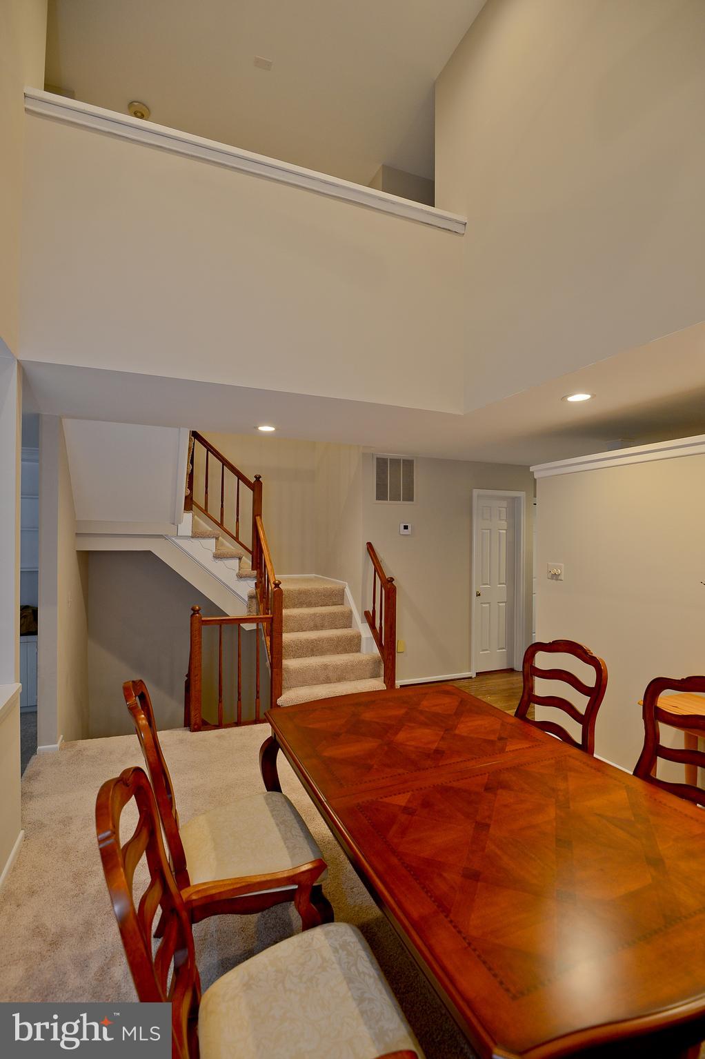 FAIR WOODS - Residential