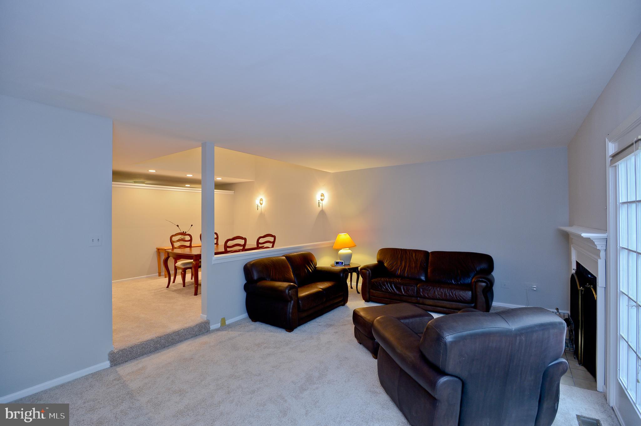 FAIR WOODS - Residential