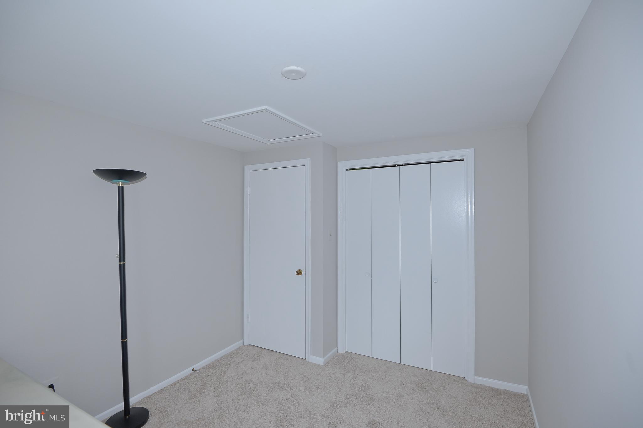 FAIR WOODS - Residential