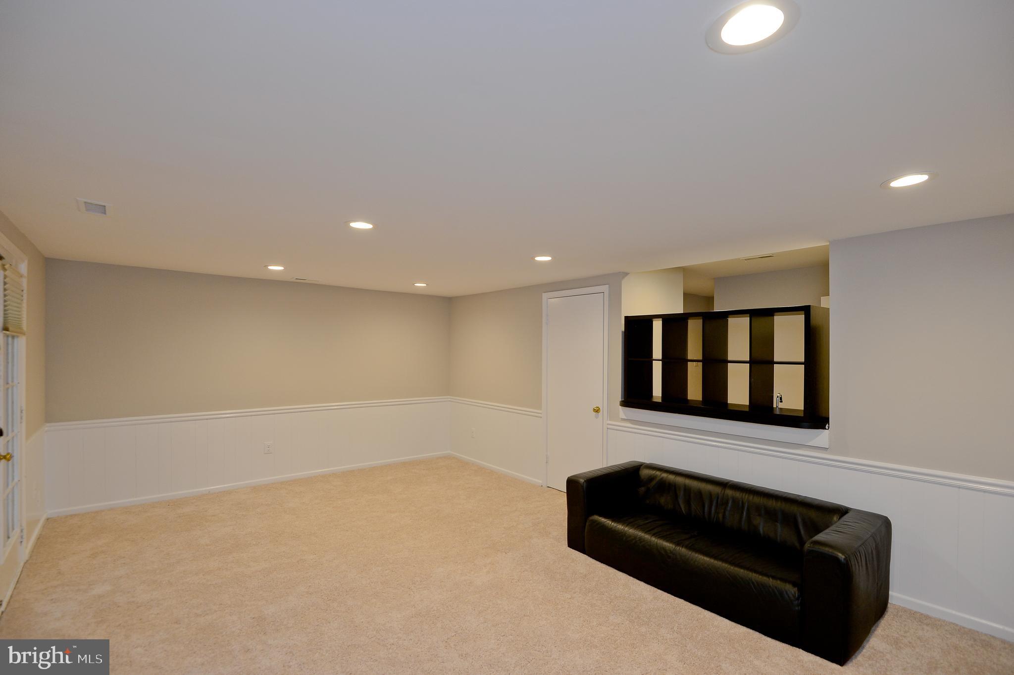 FAIR WOODS - Residential